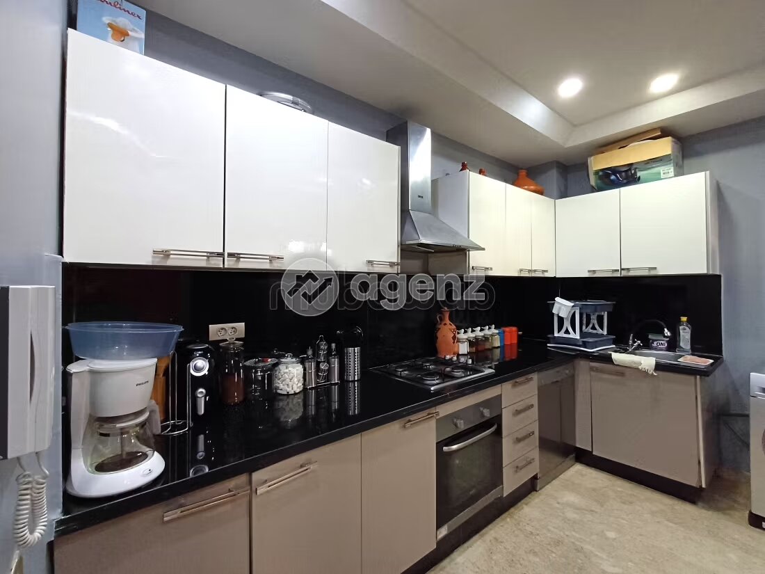 Apartment for sale 181 m² in Casablanca Moulay Youssef — Photo 19