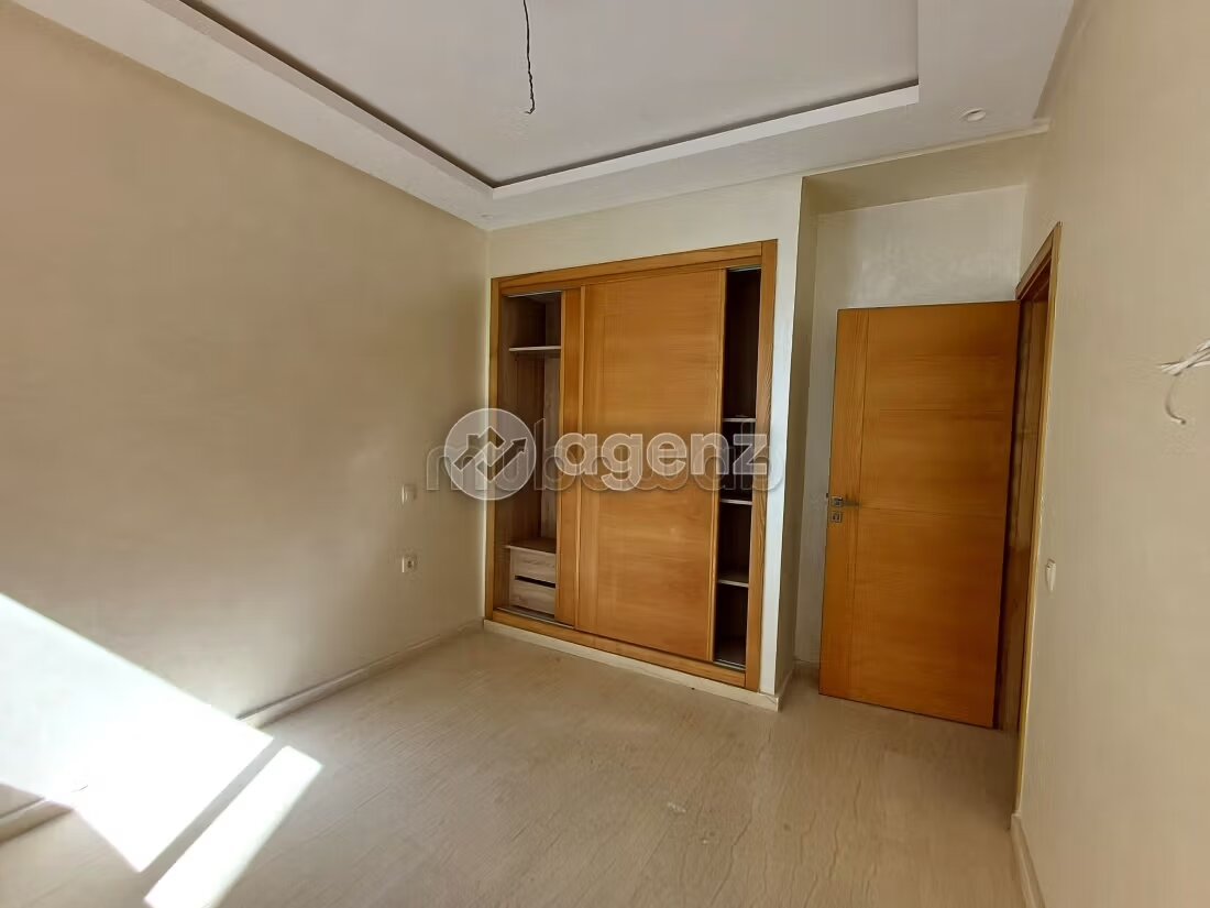Duplex à vendre 256 m², 6 chambres Oulfa Casablanca — Photo 11