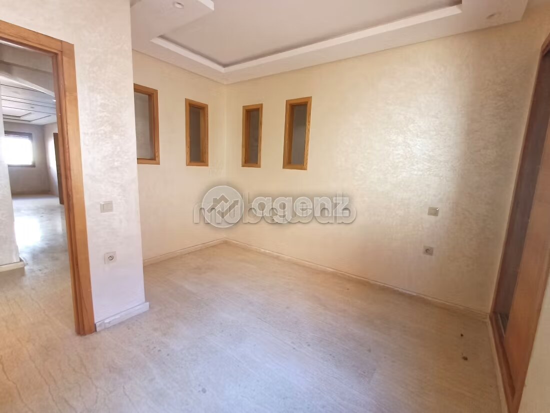 Duplex à vendre 256 m², 6 chambres Oulfa Casablanca — Photo 13
