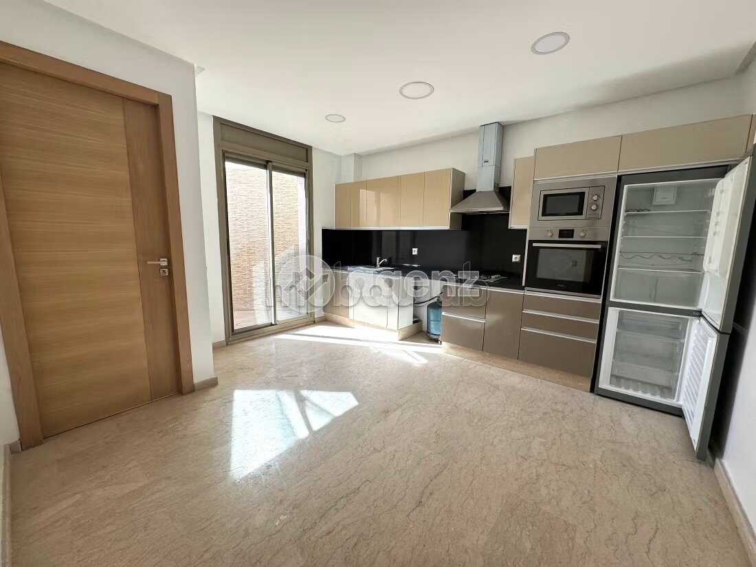 شقة للبيع 226 م² في الدار البيضاء — Photo 16