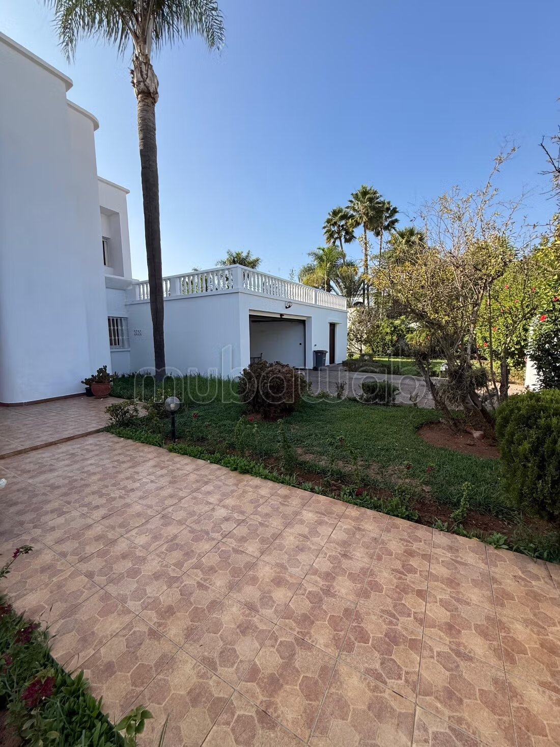 Villa 2000 m² à louer à Rabat – Souissi — Photo 15