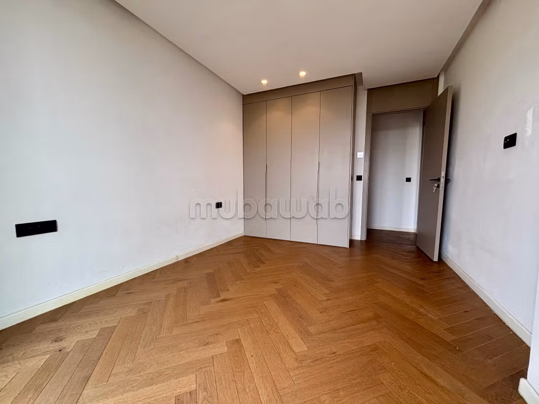 Appartement 130 m² à louer à Casablanca — Photo 17