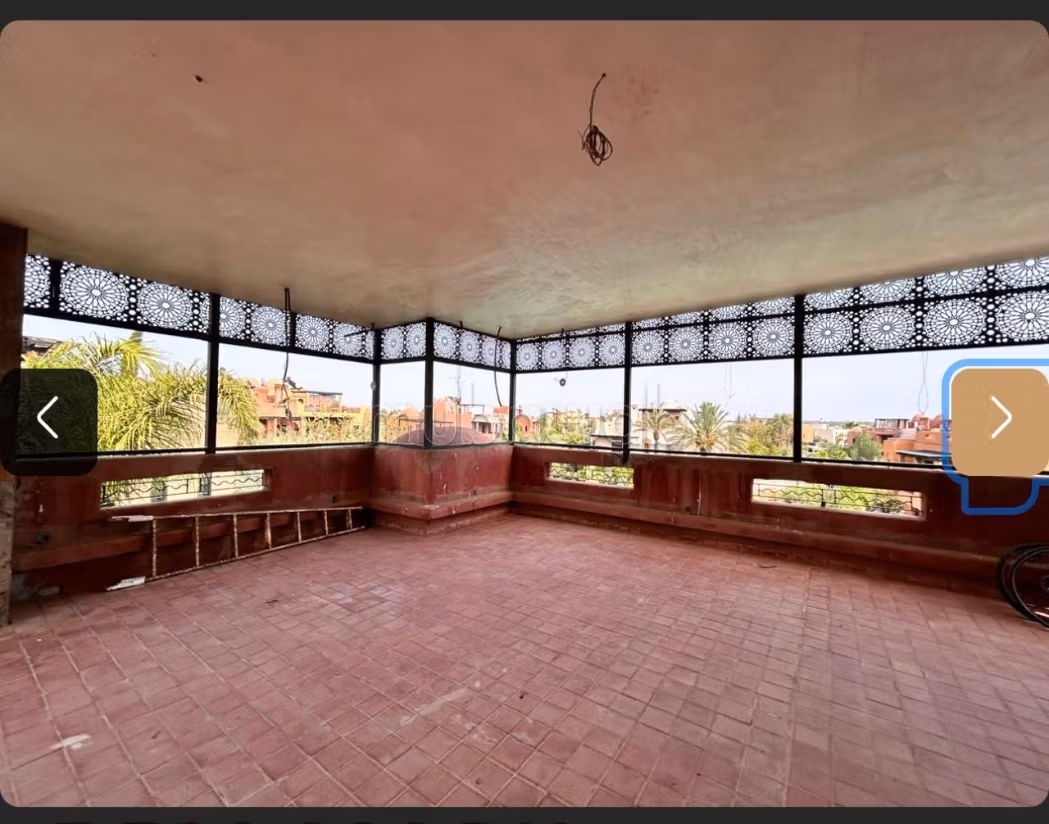 4-Bedroom Villa 300 m² for Sale in Marrakech (Palmeraie) — Photo 14