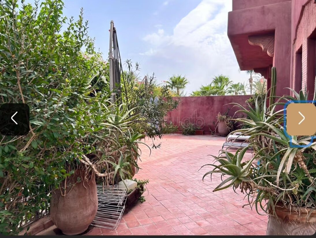 4-Bedroom Villa 300 m² for Sale in Marrakech (Palmeraie) — Photo 7