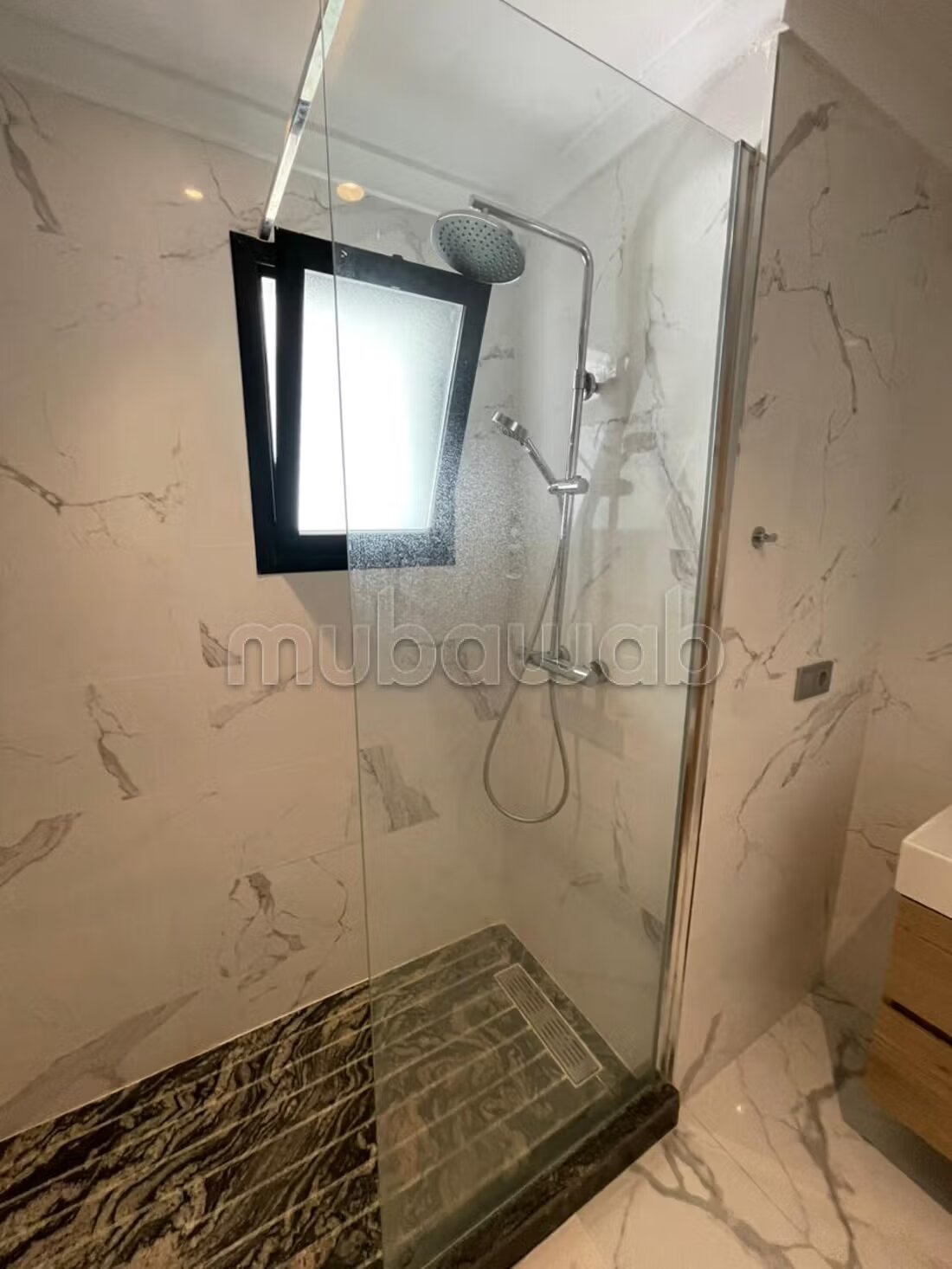 Apartment 93 m² for rent in Tanger (Malabata) — Photo 11