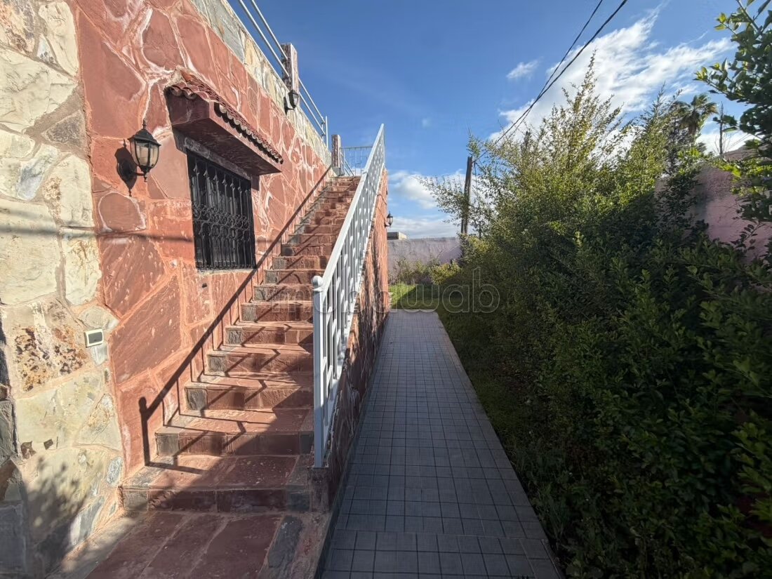 فيلا ١٤٠م٢ للإيجار في مراكش — Photo 50