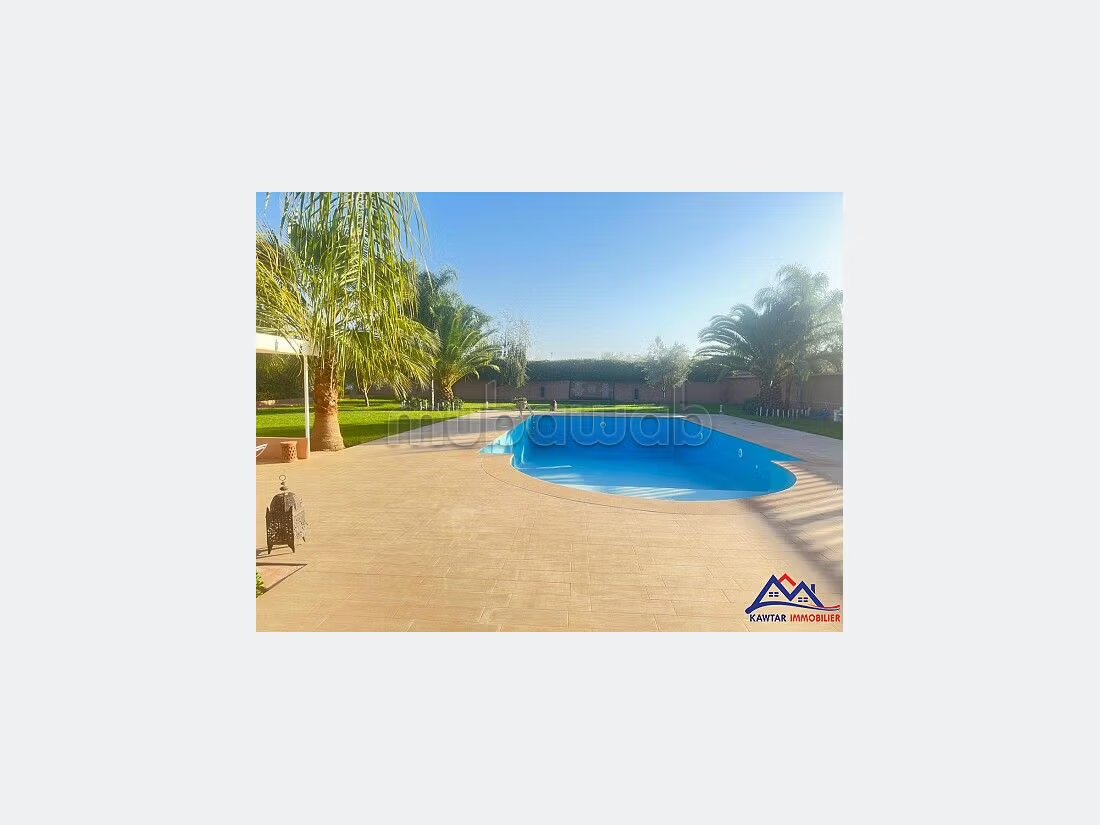 فيلا ١٤٠م٢ للإيجار في مراكش — Photo 291