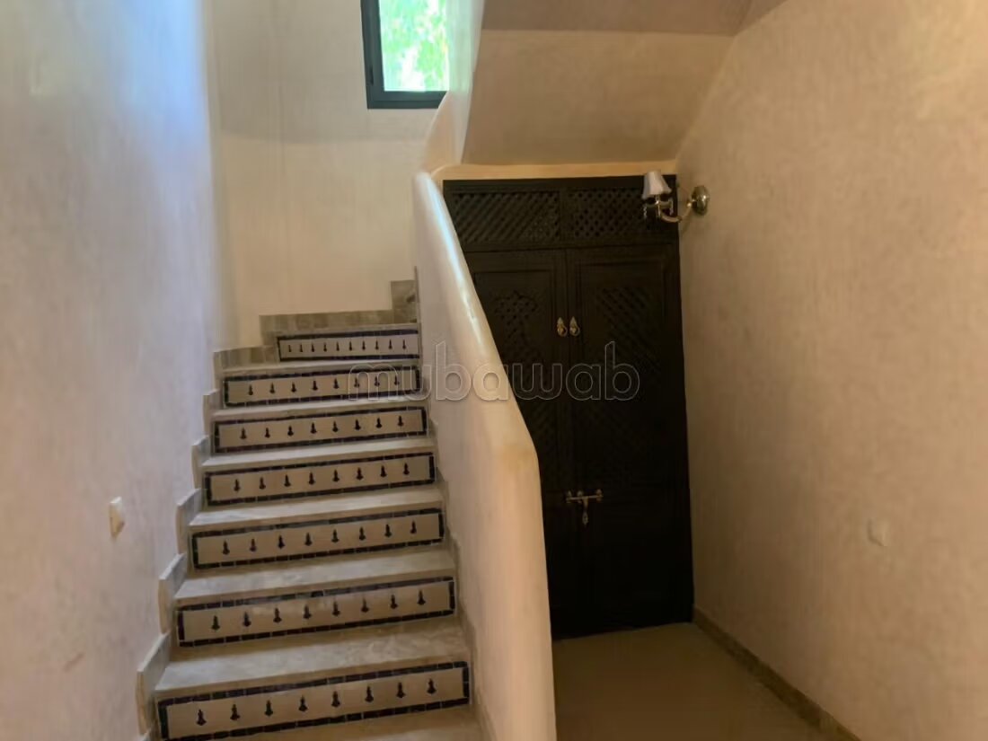 فيلا ١٤٠م٢ للإيجار في مراكش — Photo 494