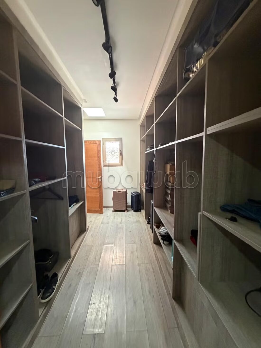 فيلا ١٤٠م٢ للإيجار في مراكش — Photo 513