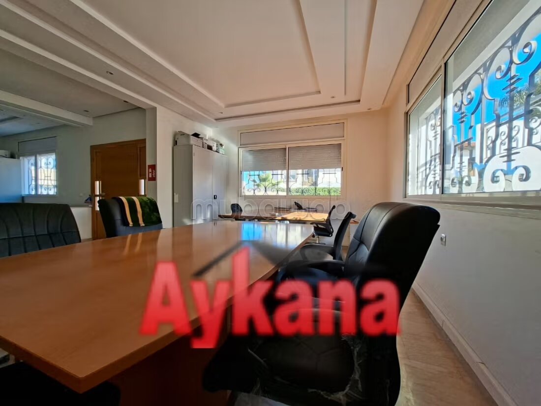 600 m² Villa for Sale in Rabat — Photo 18