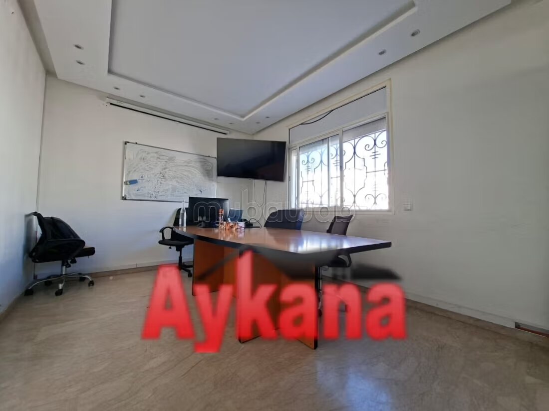 600 m² Villa for Sale in Rabat — Photo 22