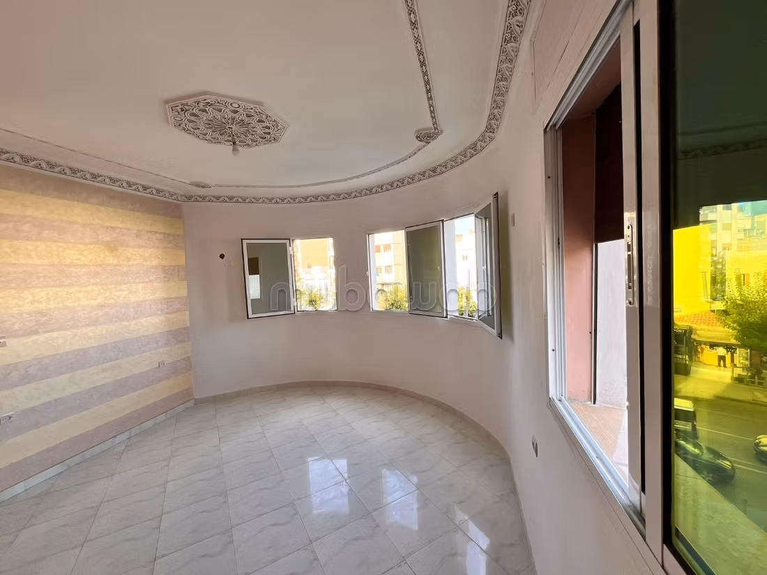 Office 60 m² for rent in Tangier — Photo 2