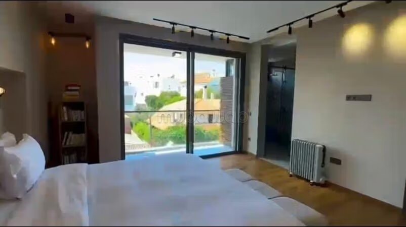 فيلا 350 م² للإيجار في الرباط — Photo 11