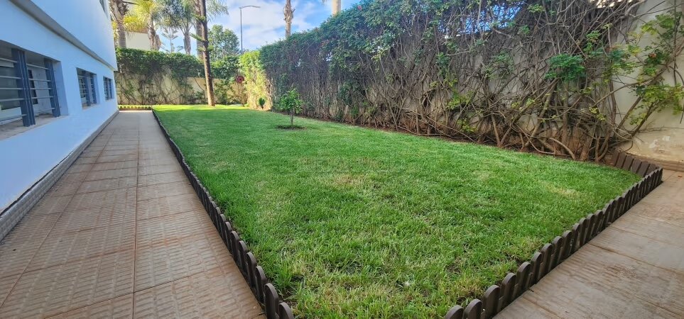 Villa 400 m² for rent in Rabat — Photo 30