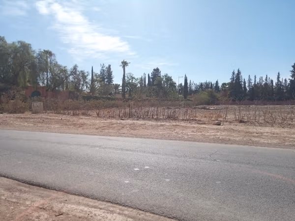 أرض 1700 متر مربع للبيع بمراكش — Photo 4