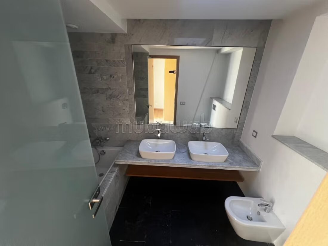 Villa for rent 300 m² in Ain Diab, Casablanca — Photo 16