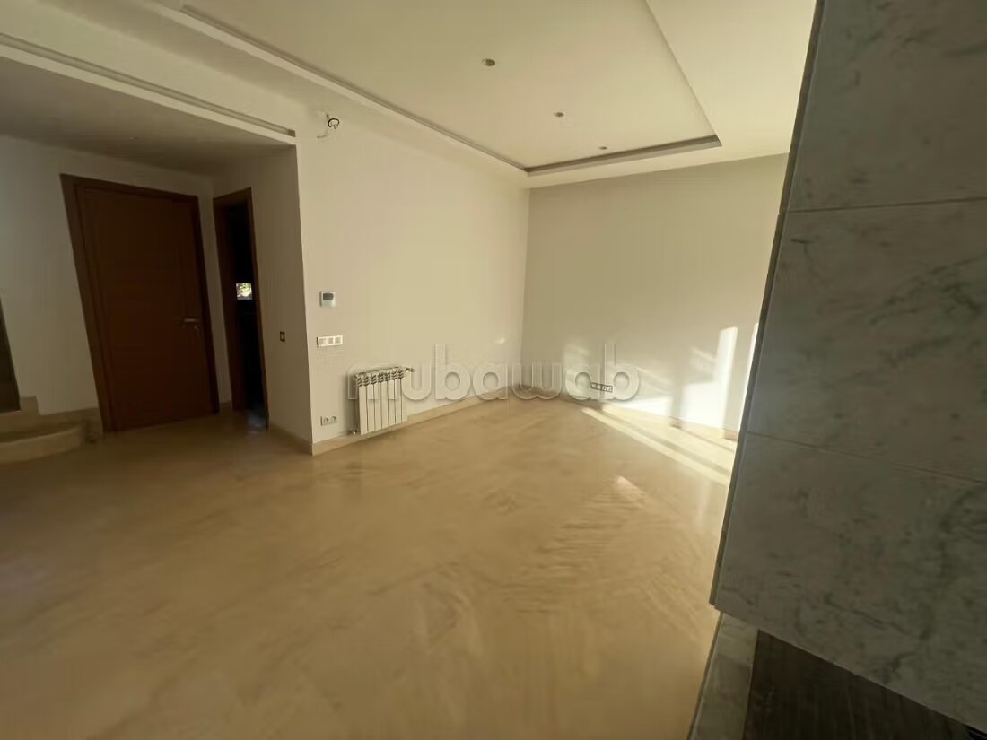 Villa for rent 300 m² in Ain Diab, Casablanca — Photo 19