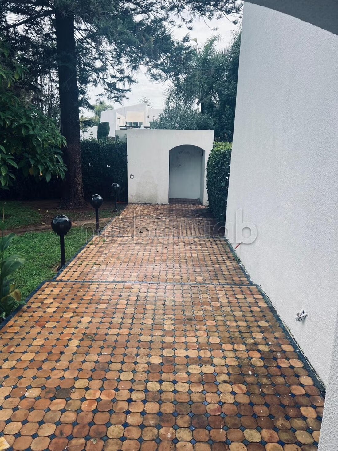 Villa 2000 m² à louer à Rabat — Photo 10