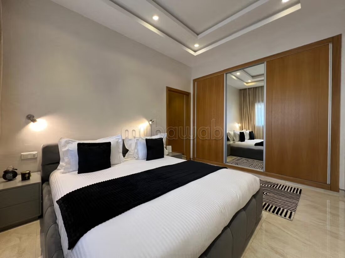 Villa 1000 m² à louer à Rabat – Souissi — Photo 41