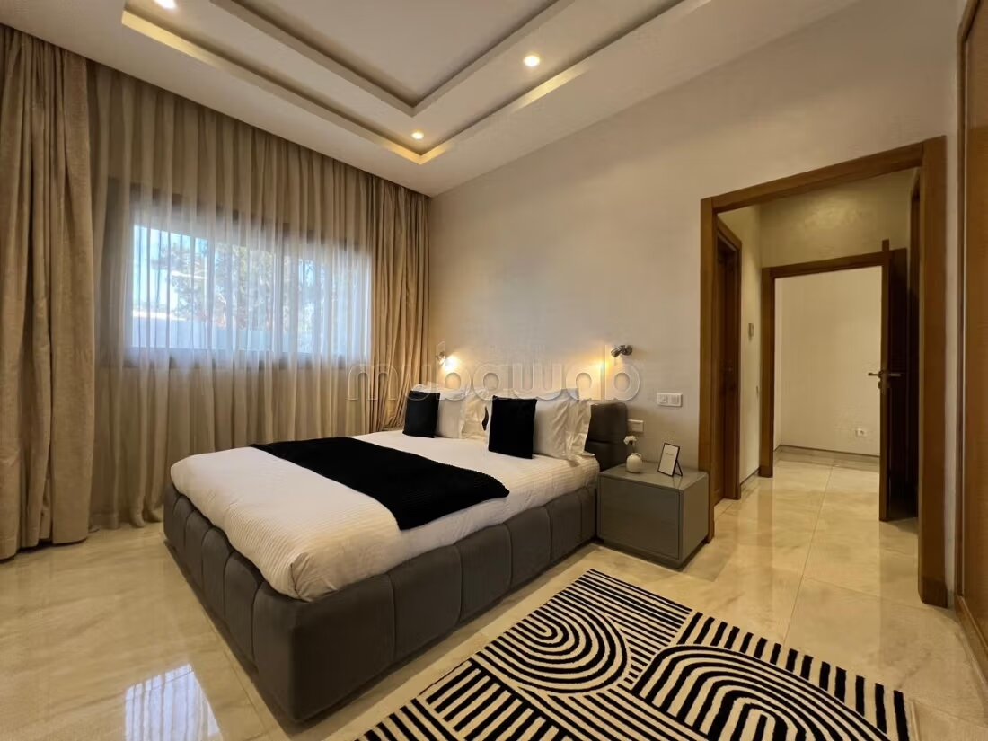 Villa 1000 m² à louer à Rabat – Souissi — Photo 43