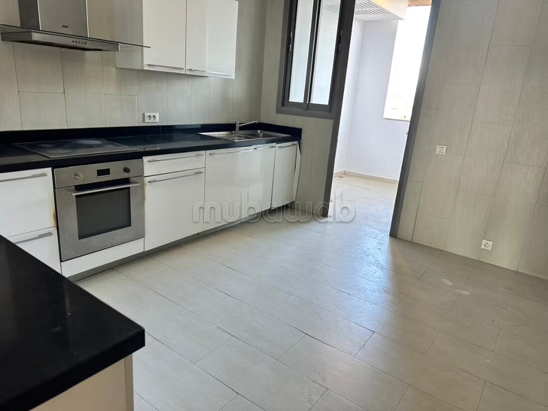 Appartement 260 m² à vendre à Rabat (Bab Al Bahr) — Photo 23