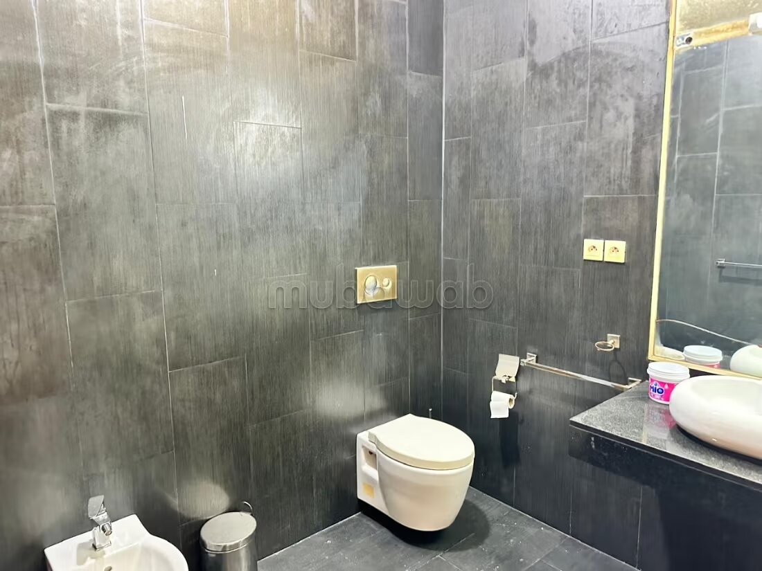 Appartement 260 m² à vendre à Rabat (Bab Al Bahr) — Photo 35