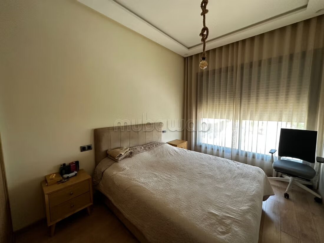 شقة 230 متر² للإيجار في الدار البيضاء — Photo 24