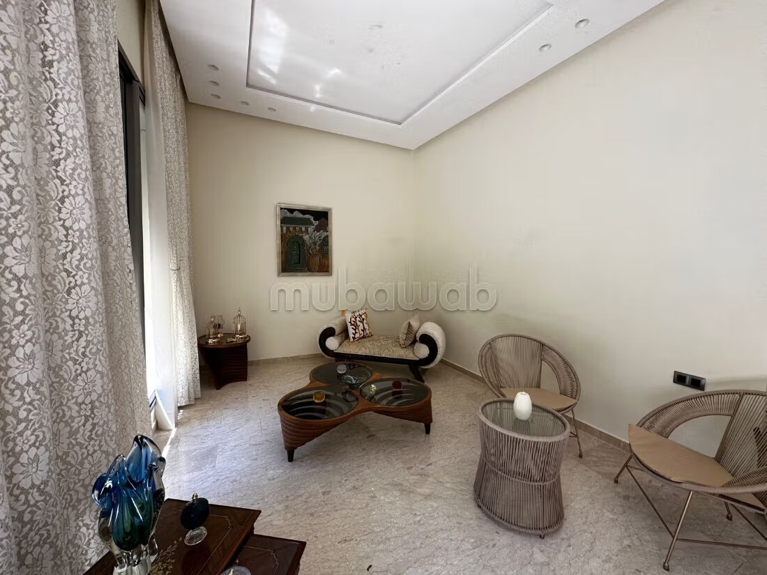 شقة 230 متر² للإيجار في الدار البيضاء — Photo 34