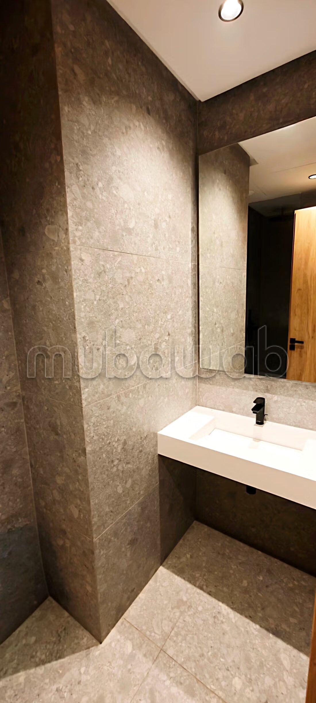 Appartement 160 m² à louer à Souissi, Rabat — Photo 14