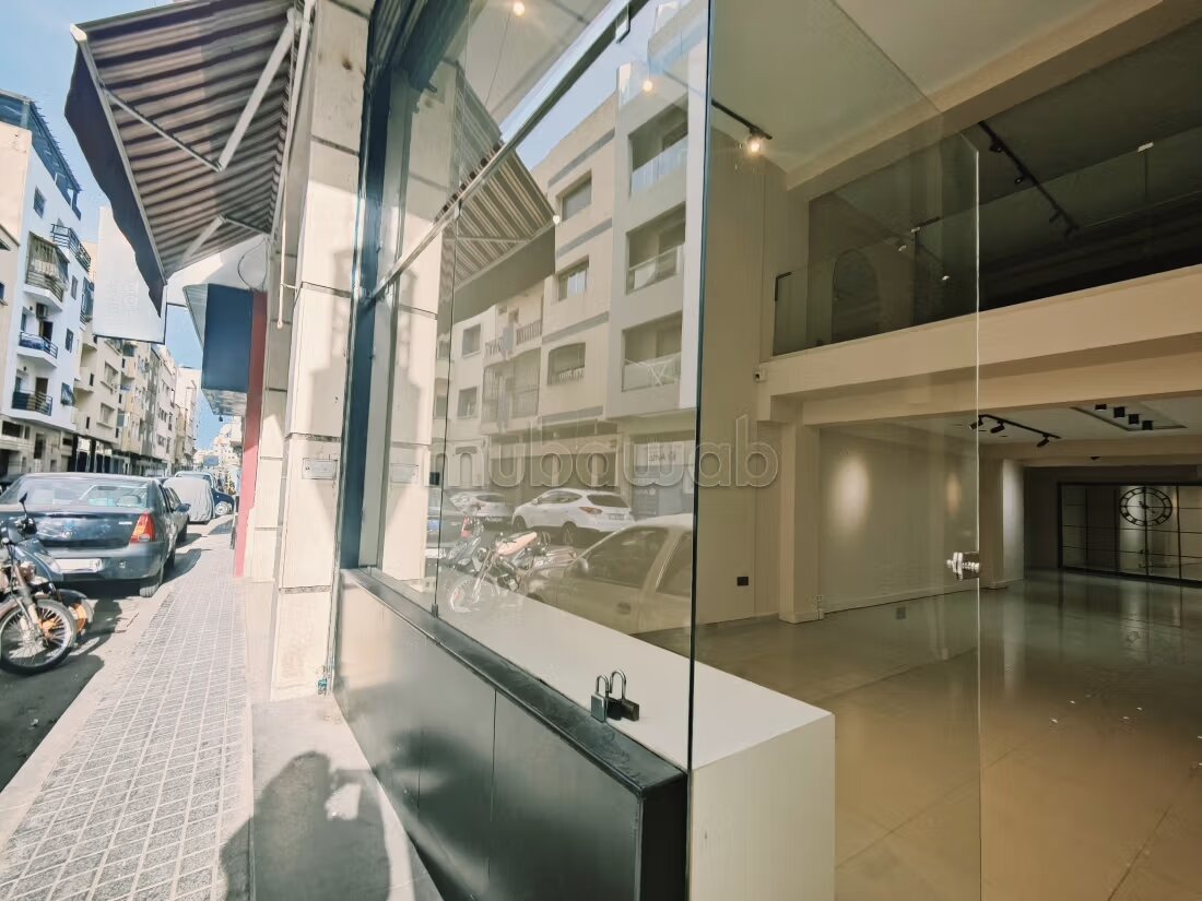 Office 160 m² for rent in Casablanca (Maârif) — Photo 36