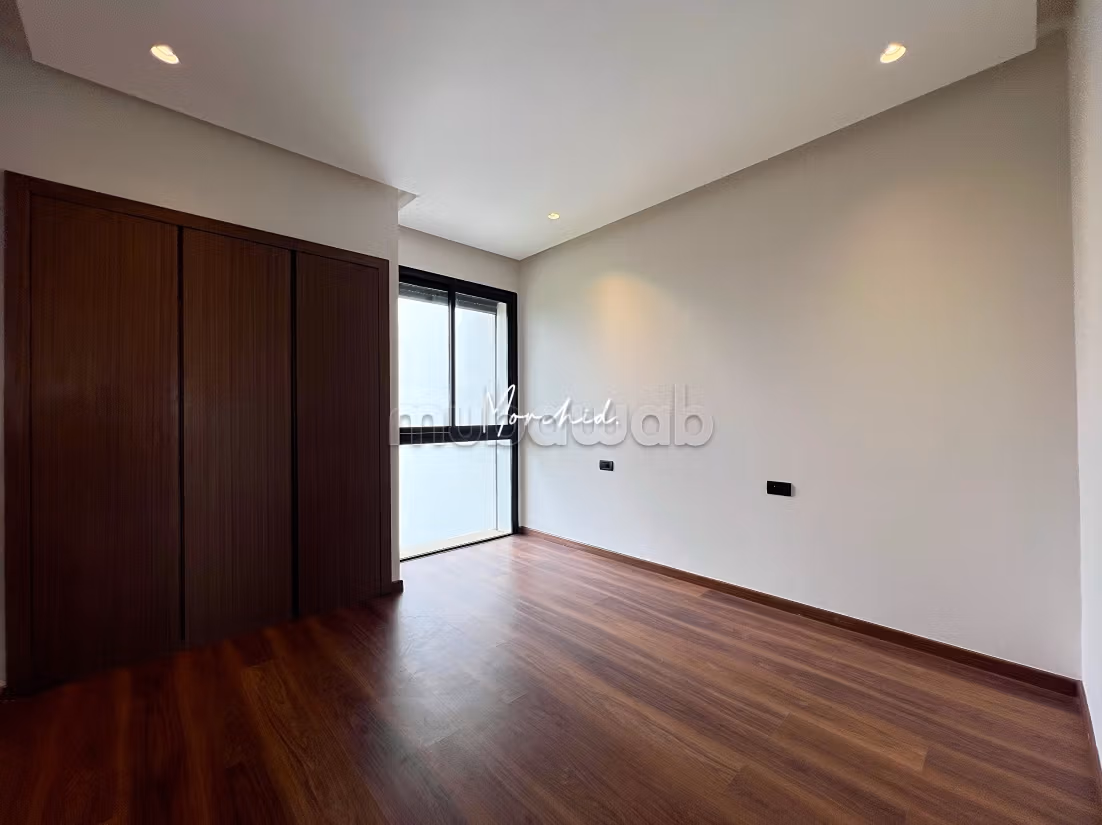 2 Bedroom Apartment 90 m² for Rent in Casablanca — Photo 16