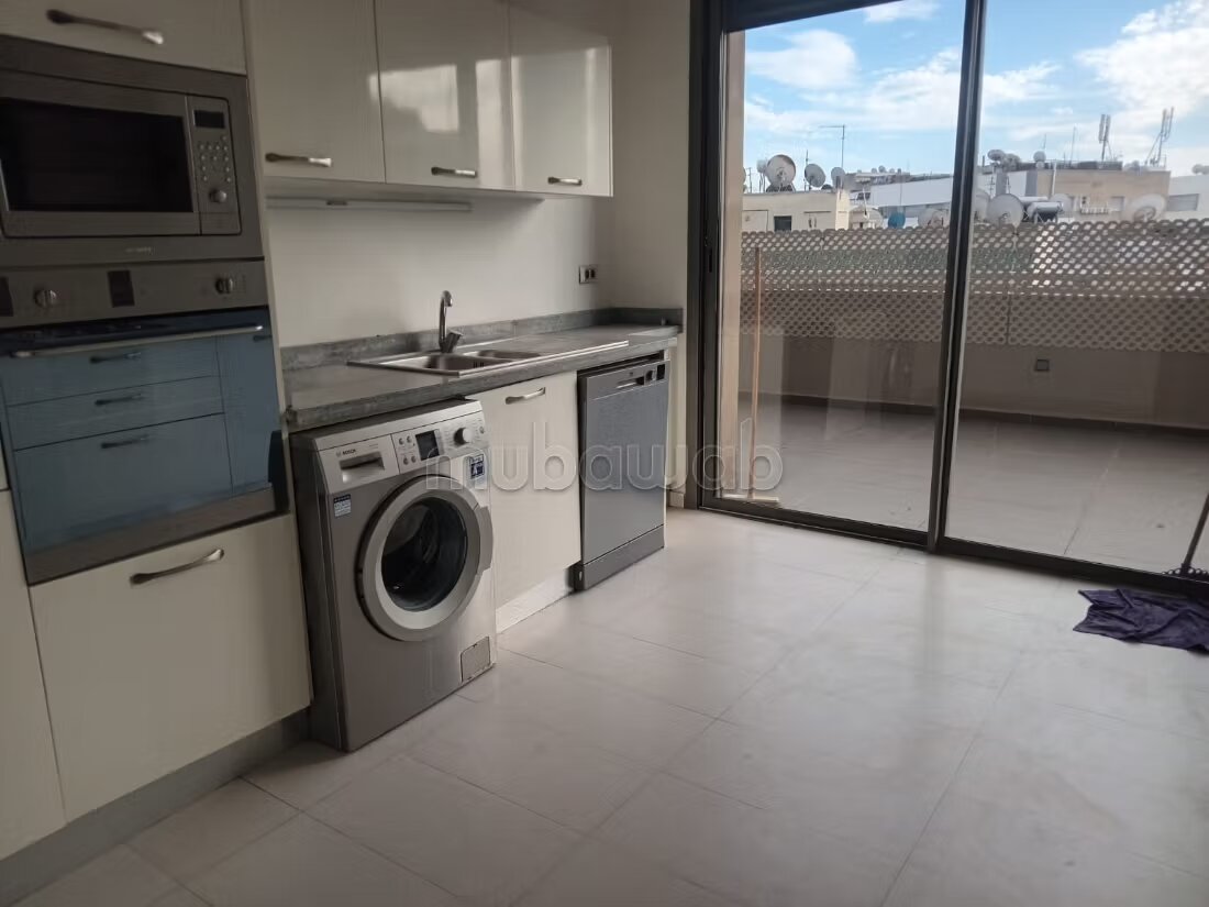 221 m² Apartment for Rent in الدار البيضاء — Photo 8