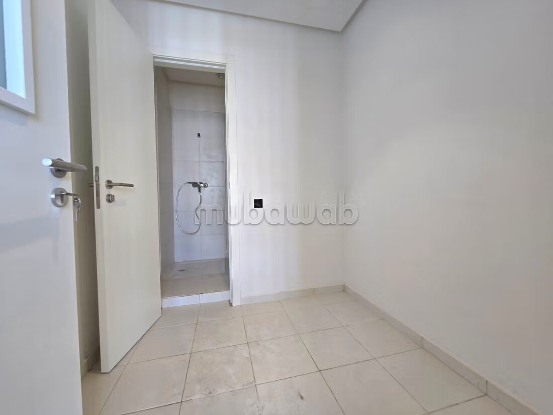 4 Bedroom Apartment for Rent in Casablanca — Photo 35