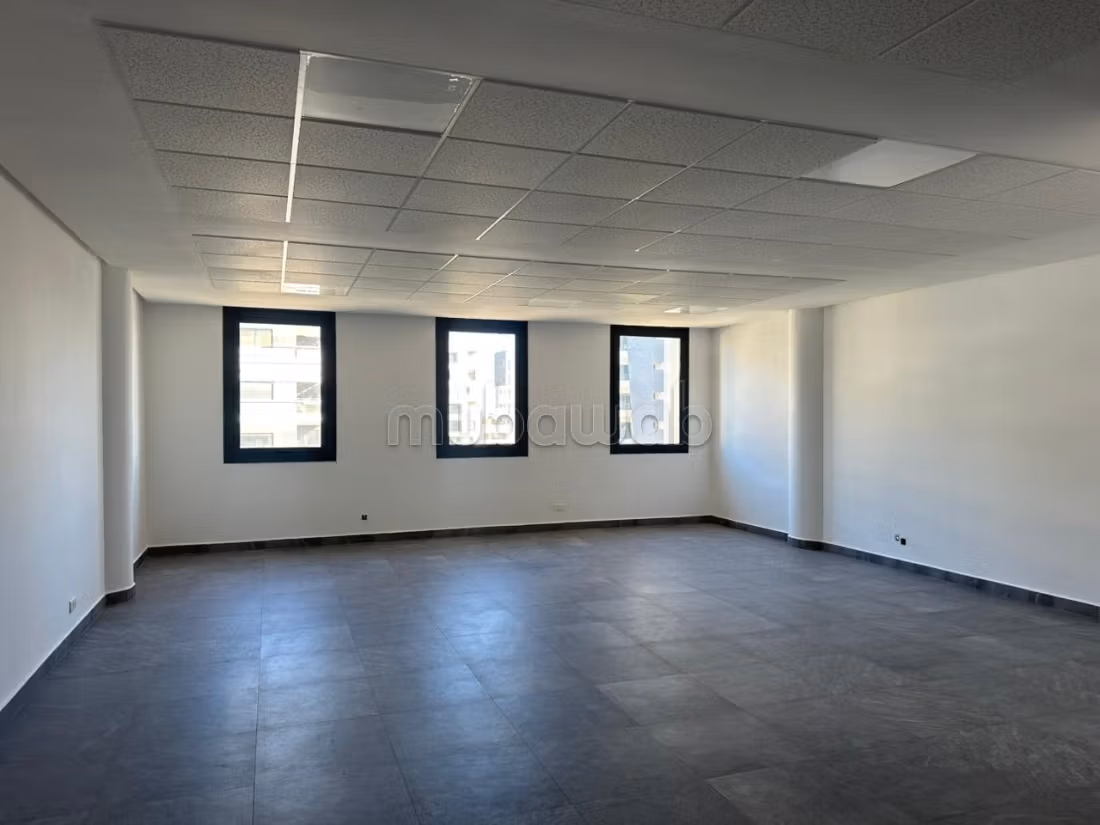 Office 72 m² for rent in Casablanca — Photo 6