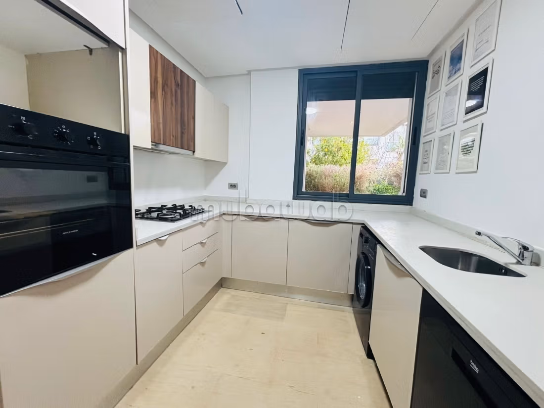 Appartement moderne meublé de 200 m² à louer à Casablanca — Photo 46