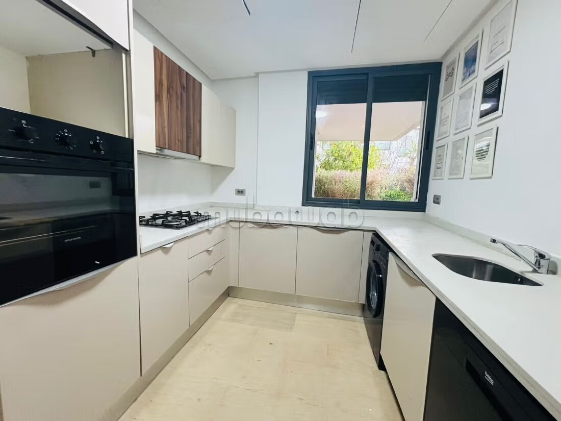 Appartement moderne meublé de 200 m² à louer à Casablanca — Photo 45