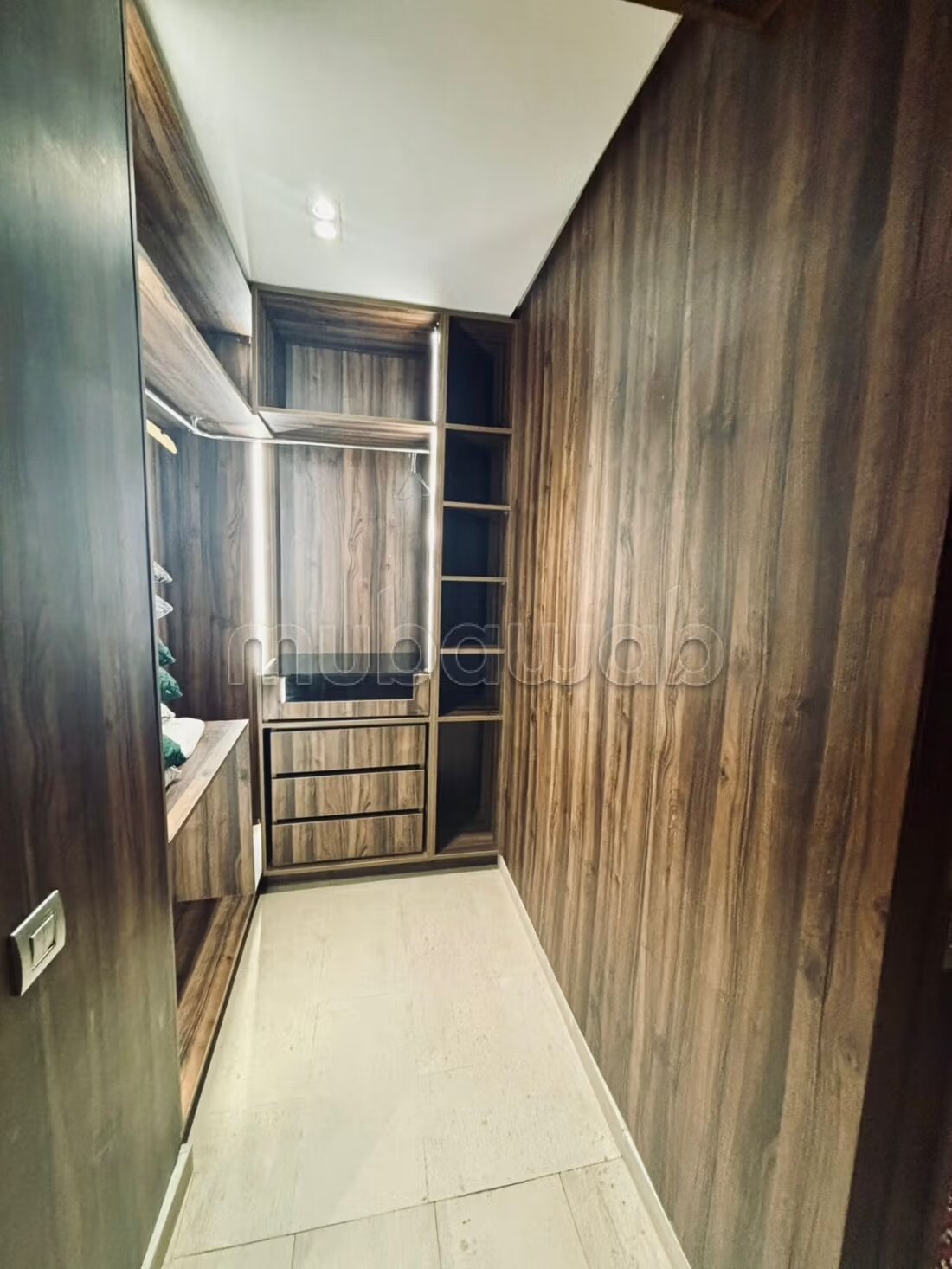 Appartement moderne meublé de 200 m² à louer à Casablanca — Photo 47