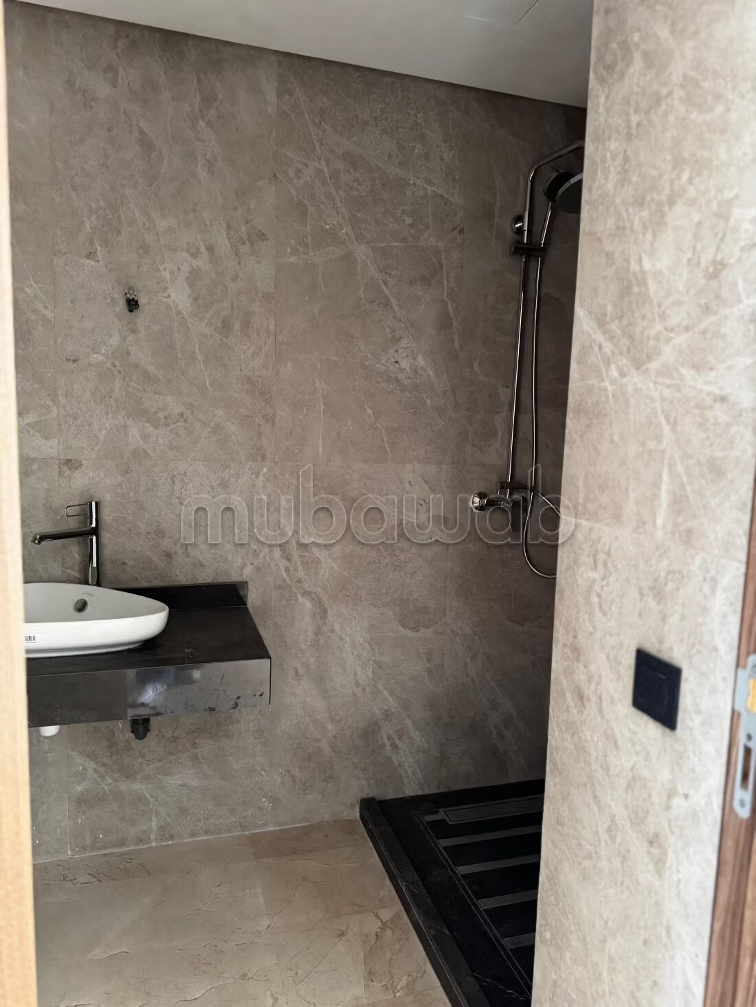 Appartement 74 m² à louer à Casablanca (Franceville) — Photo 4