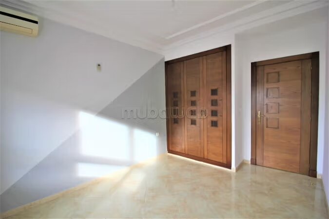 Office 52 m² for rent in Tangier — Photo 16