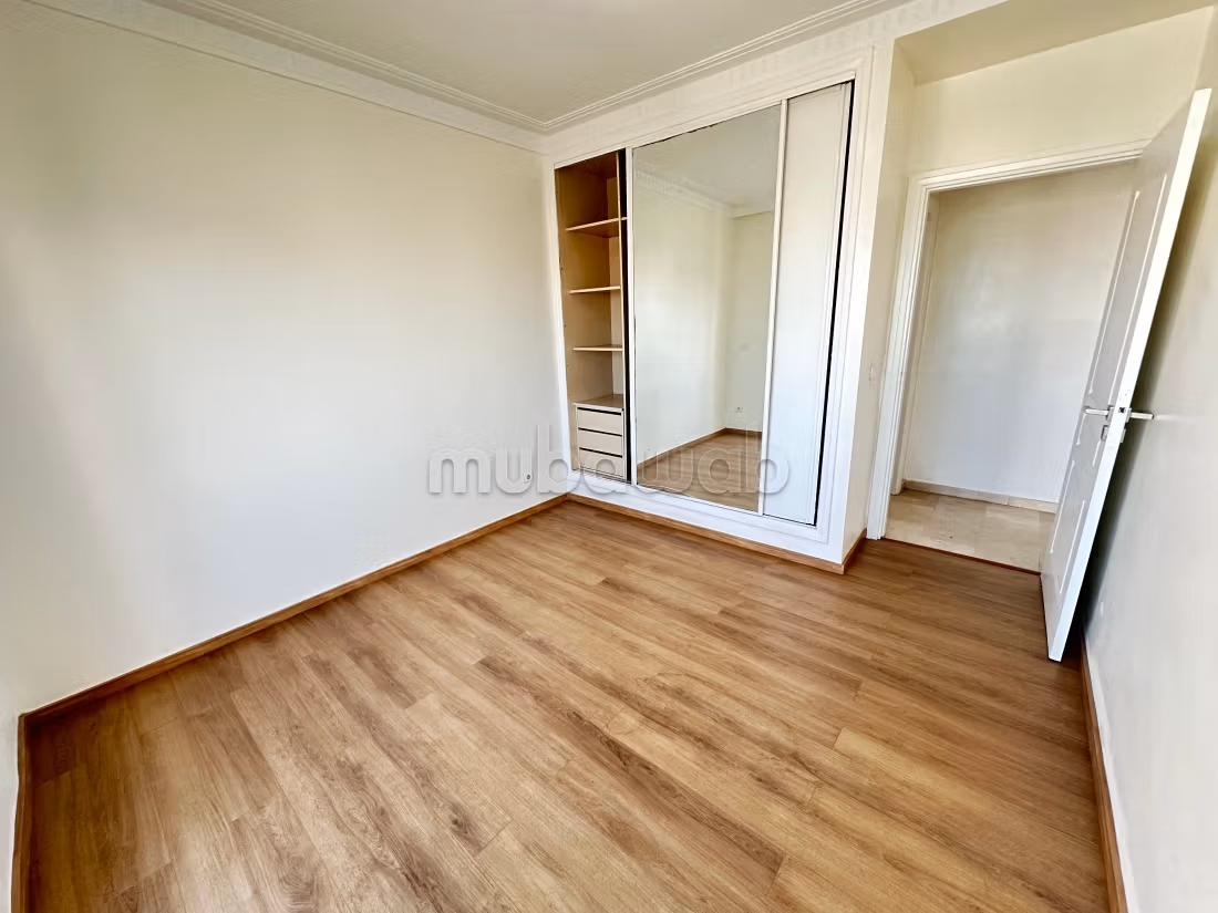 90 m² Duplex for Rent in Casablanca — Photo 6