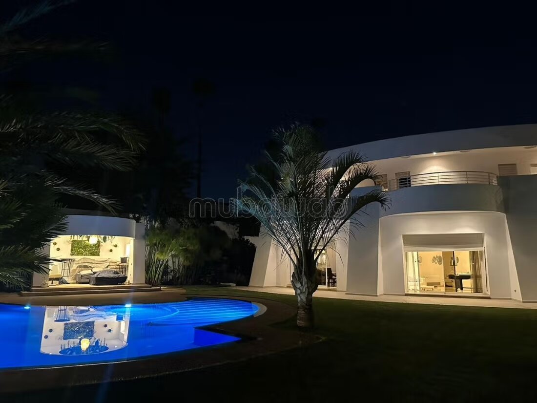 Villa 2000 m² à louer à Souissi — Photo 3