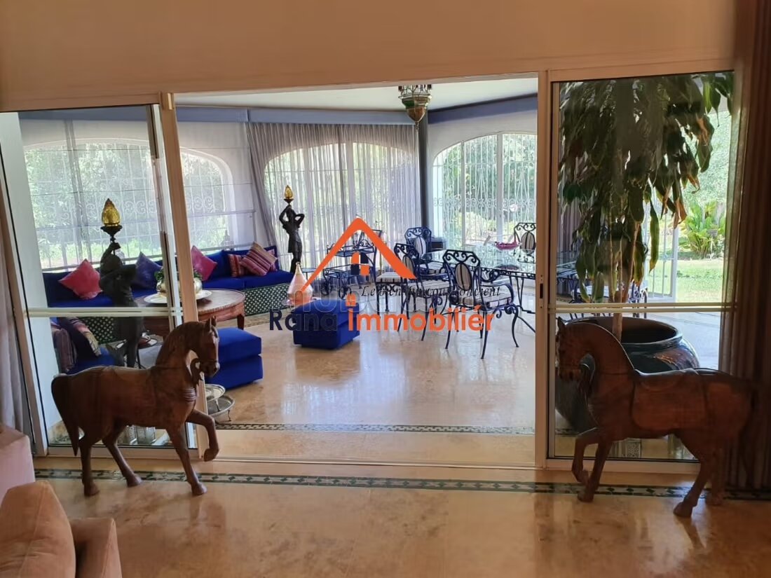 Villa 2500 m² à louer à Souissi, Rabat — Photo 4