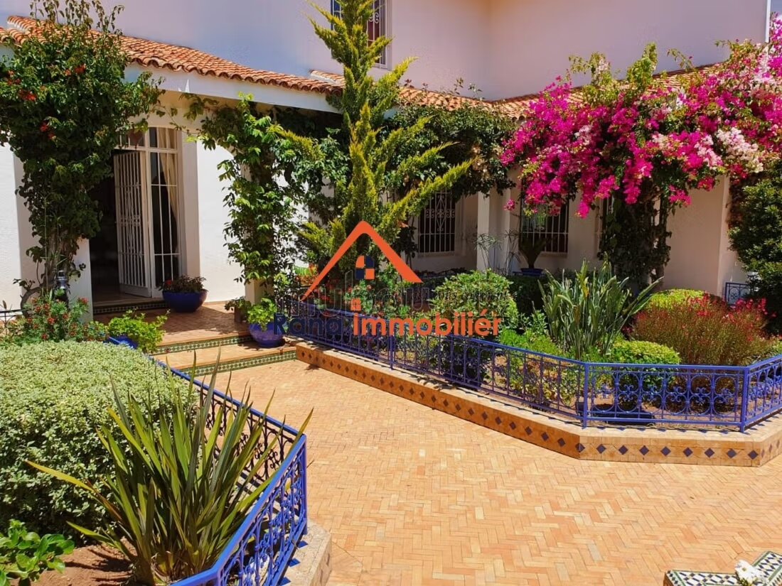 Villa 2500 m² à louer à Souissi, Rabat — Photo 5