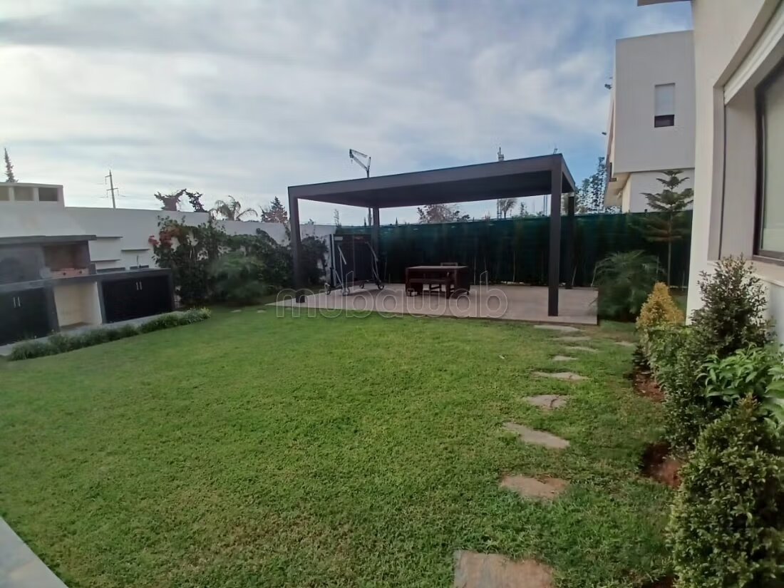 Villa 450 m² for rent in El Menzeh — Photo 4
