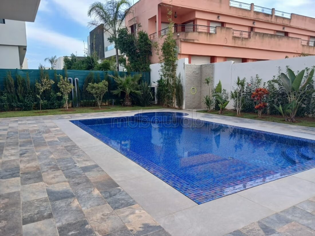 Villa 450 m² for rent in El Menzeh — Photo 6