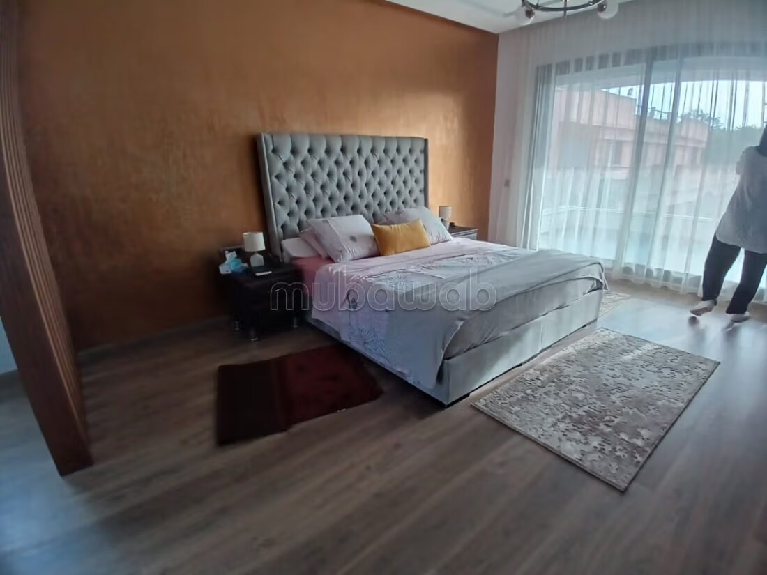 Villa 450 m² for rent in El Menzeh — Photo 12