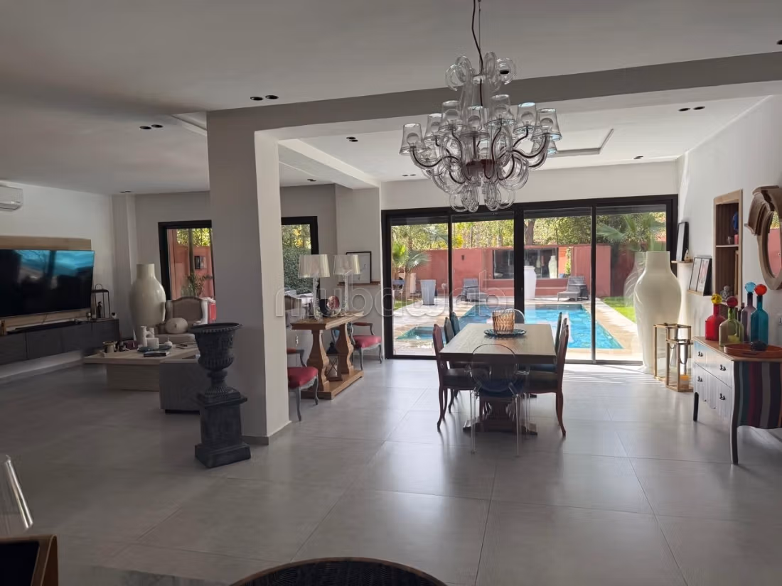 Villa 300 m² à louer à Marrakech (Almaaden) — Photo 14