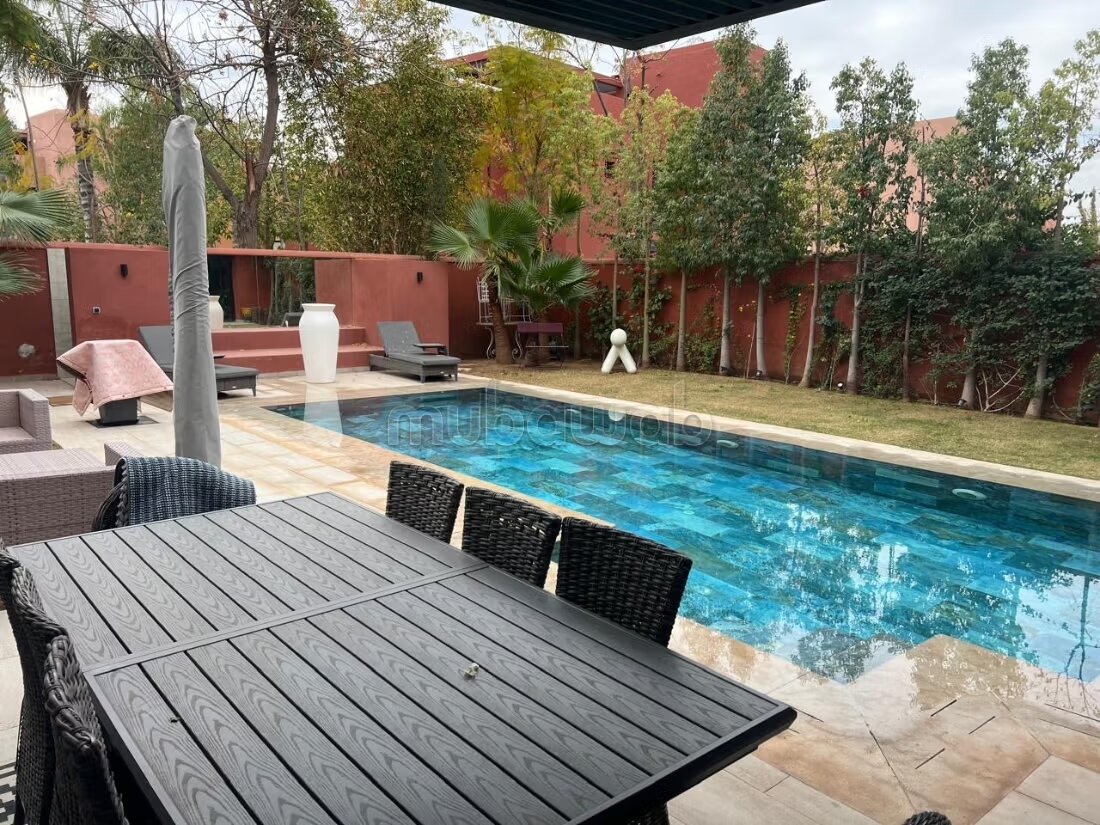 Villa 300 m² à louer à Marrakech (Almaaden) — Photo 3
