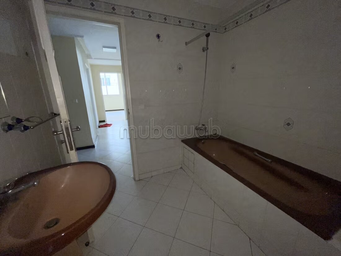 شقة 99 م² للبيع في طنجة (النجما) — Photo 14