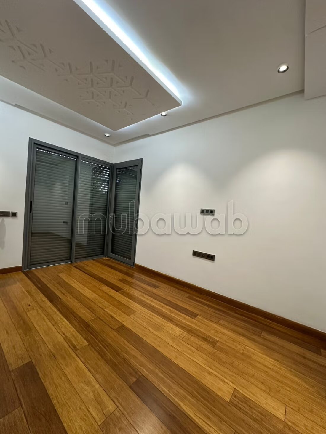 Apartment 200 m² for rent in Rabat (Hay Ryad) — Photo 6